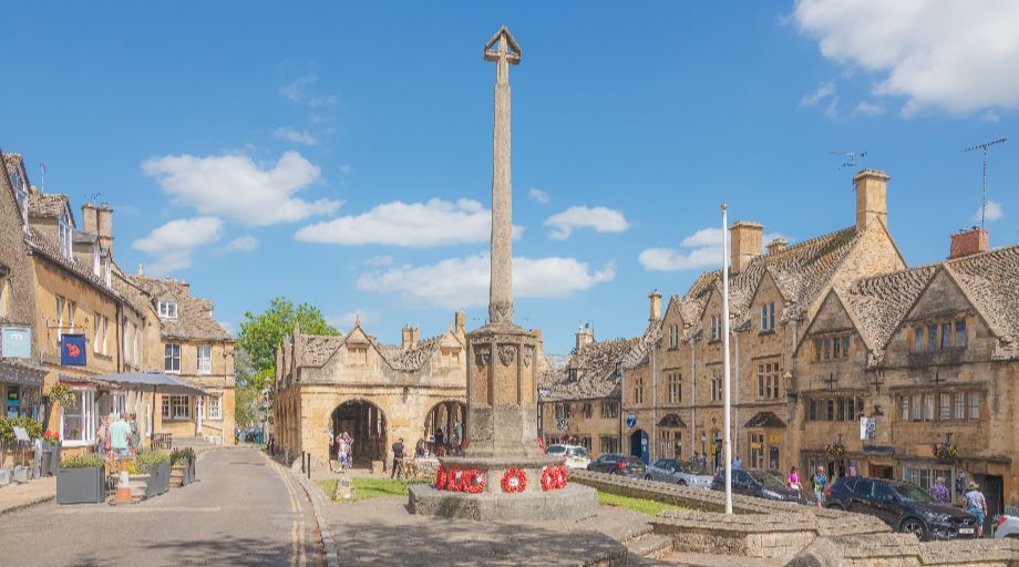 Airport Transfers from Chipping Campden.